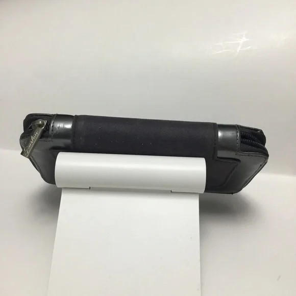 Guerlain Wallet - Picture 8 of 16